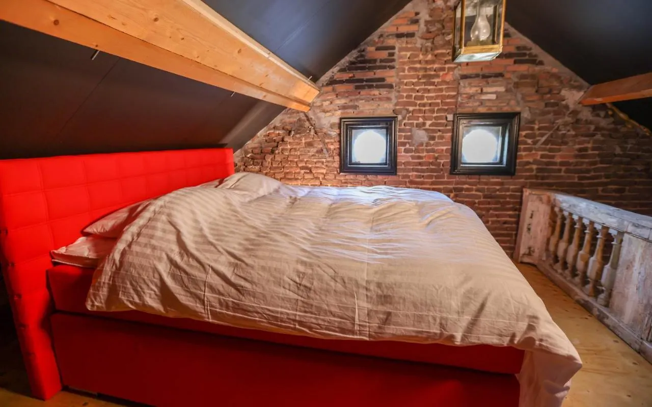 Vet - Bed & Breakfast Beek   Beek (Limburg)