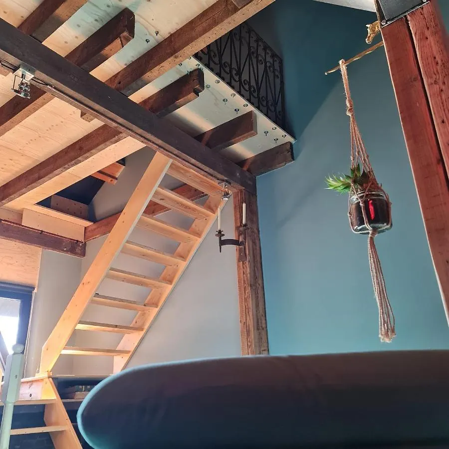Vet - Bed & Breakfast Beek   Beek (Limburg)